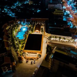 Ha Tien Xua Hotel & Resort